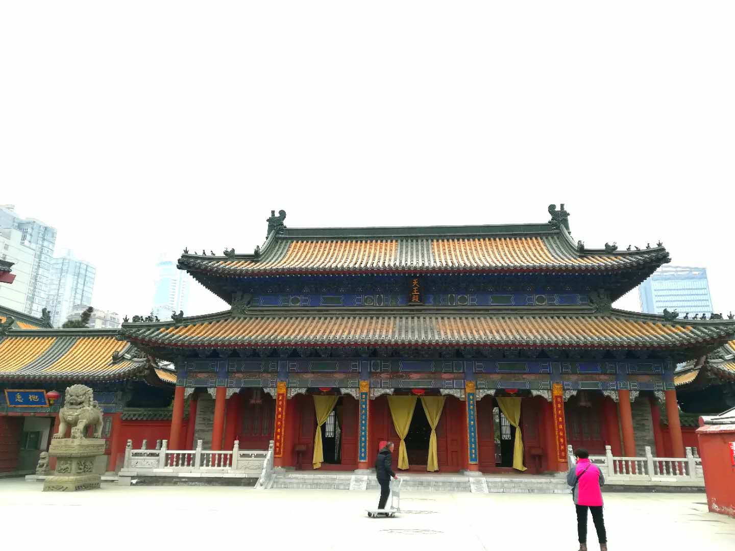 西安闹市中隐藏着一座美丽惊人的皇家寺院，你去过吗？