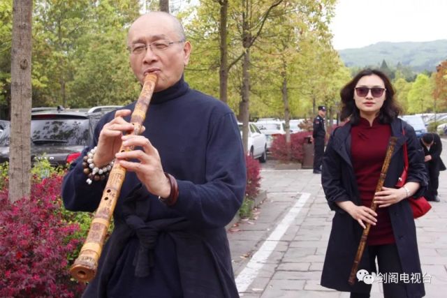 皇叔榻上欢 小雨哥特