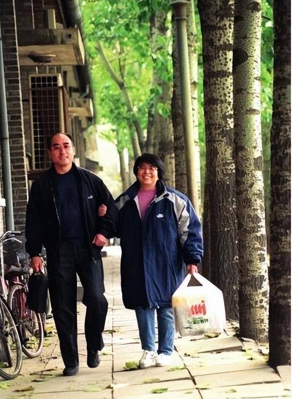 原乒乓球名将庄泽东：患癌10年，前妻继妻还好吗？