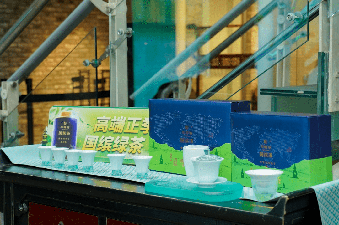 华祥苑茶业：一杯正季绿茶，赏味当春的新鲜与健康！